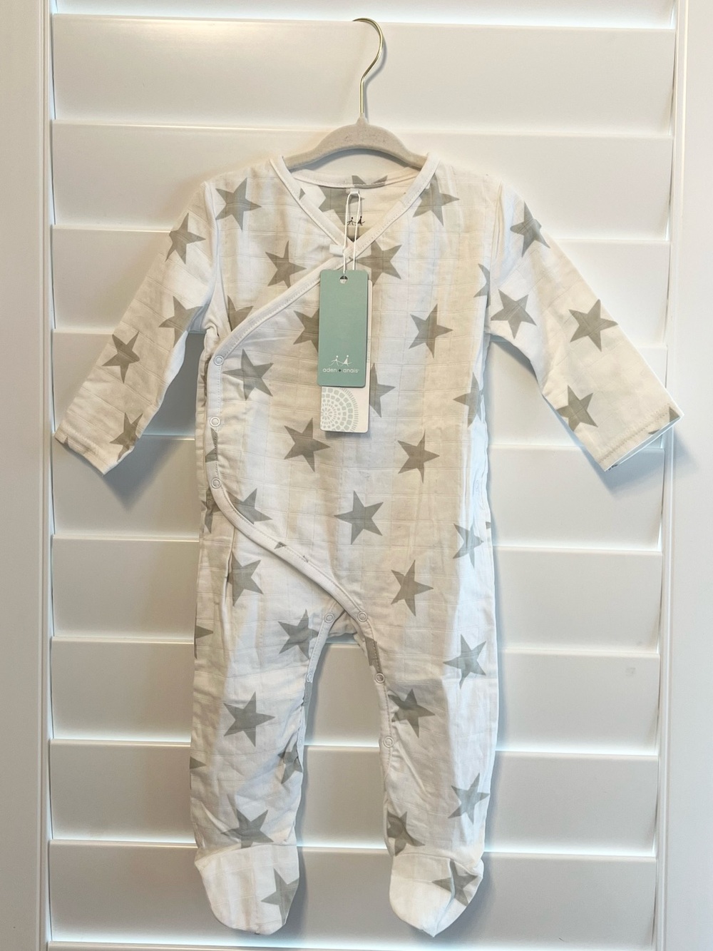 aden + anais NWT "Silver Star" Footed Kimono One-Piece Sleeper 6-9M